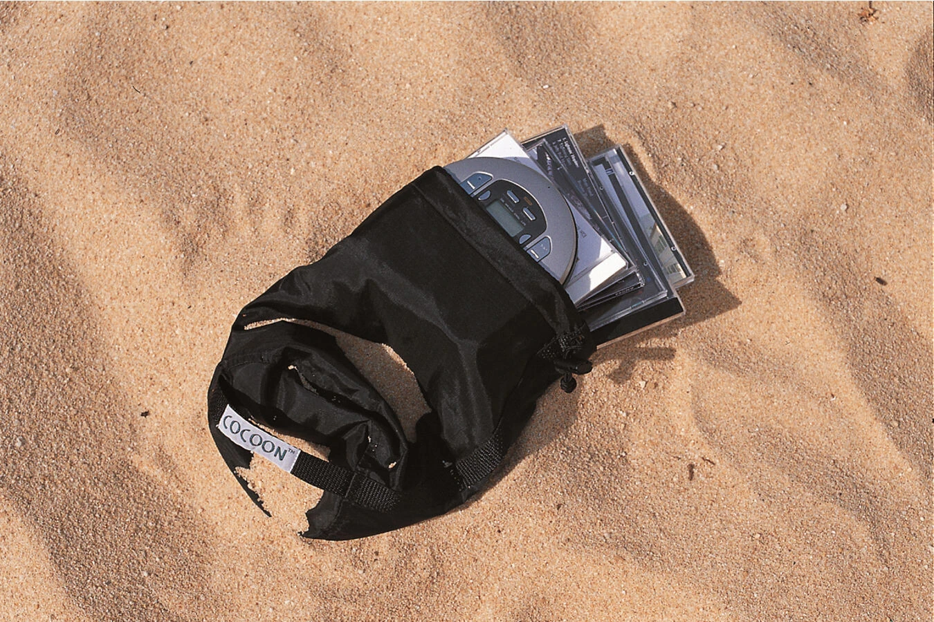 Cocoon Pillow & Stuff Sack L, noir 2 Cocoon Pillow & Stuff Sack L, noir – Image 2