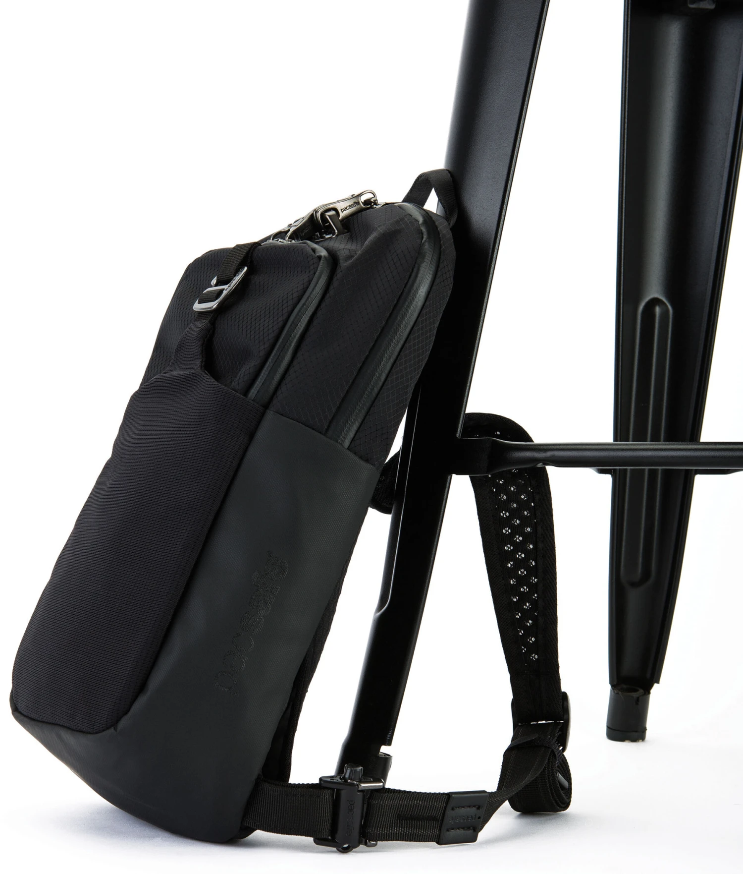 Pacsafe Venturesafe X Sacoche à bandoulière, noir 6 Pacsafe Venturesafe X Sacoche à bandoulière, noir – Image 6