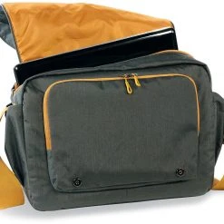 Tatonka Baron Sac à bandoulière, rouge -Bagages Magasin tatonka baron shoulder bag titan grey 3 1
