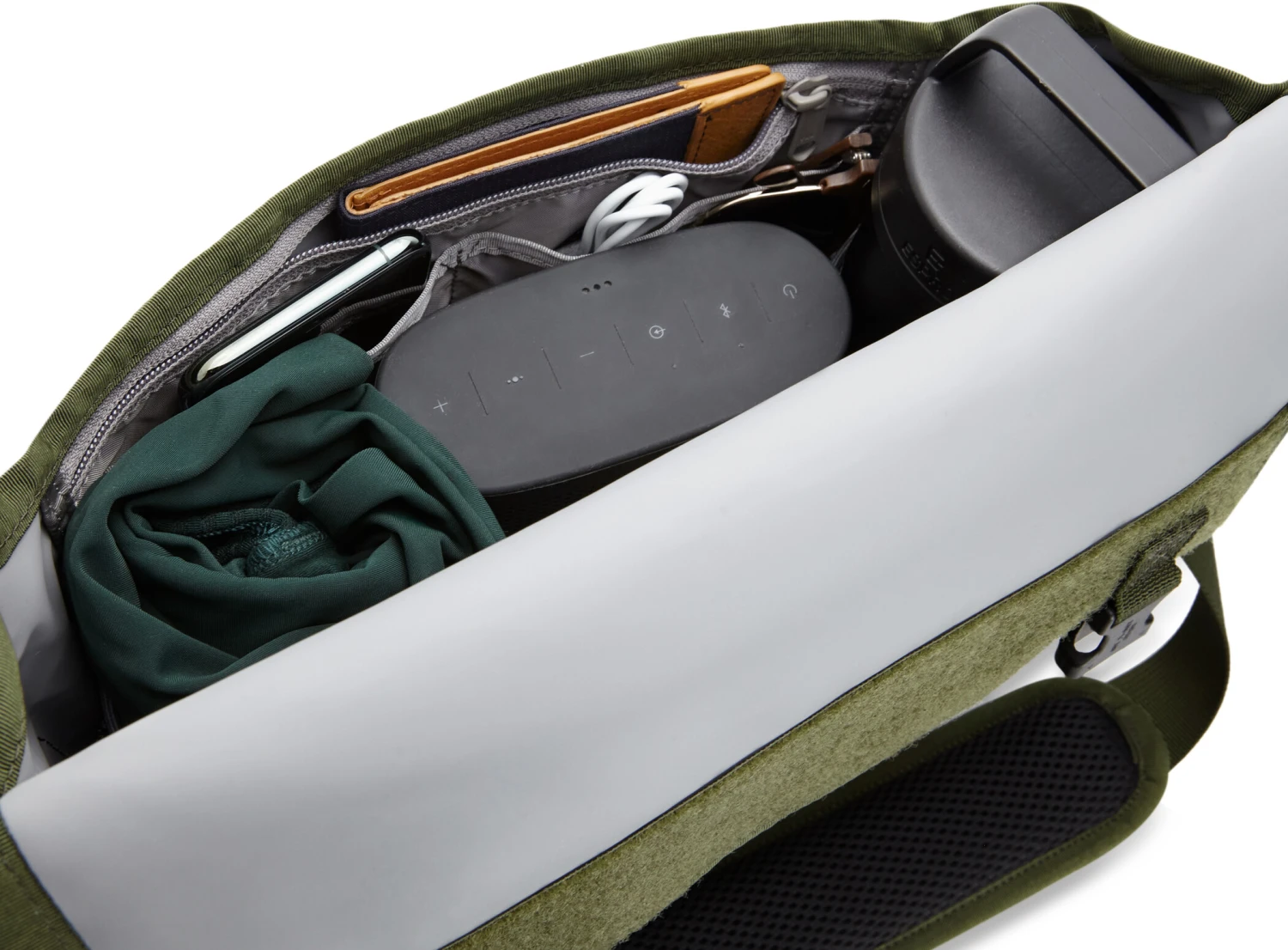 Timbuk2 Classic Sac en bandoulière, noir 4 Timbuk2 Classic Sac en bandoulière, noir – Image 4